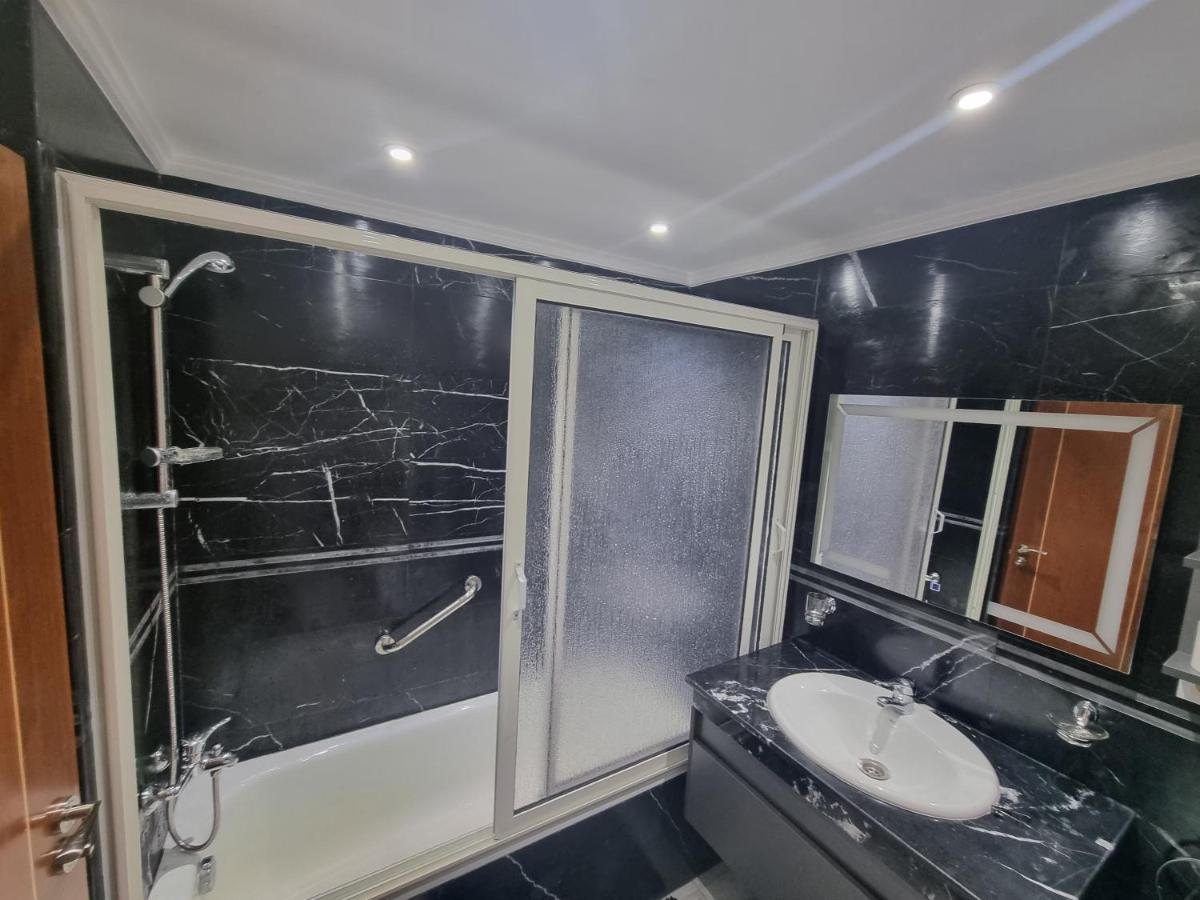 Appartement De Prestige, Vue Kasbah, Mer Et Vieux Port Tanger Eksteriør billede